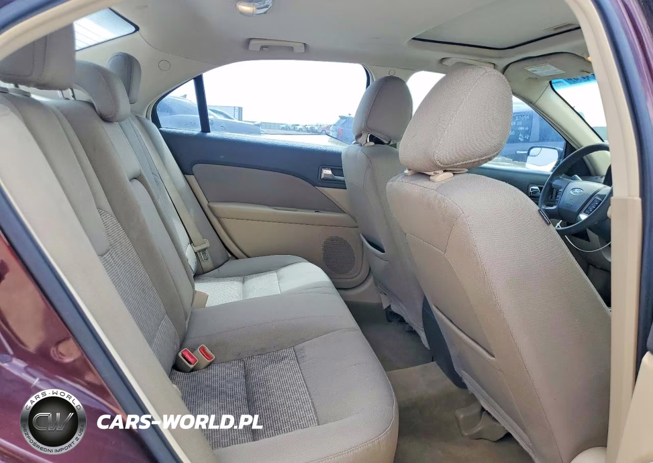 2012 Ford Fusion Se VIN:3FAHP0HA7CR436012 - 10