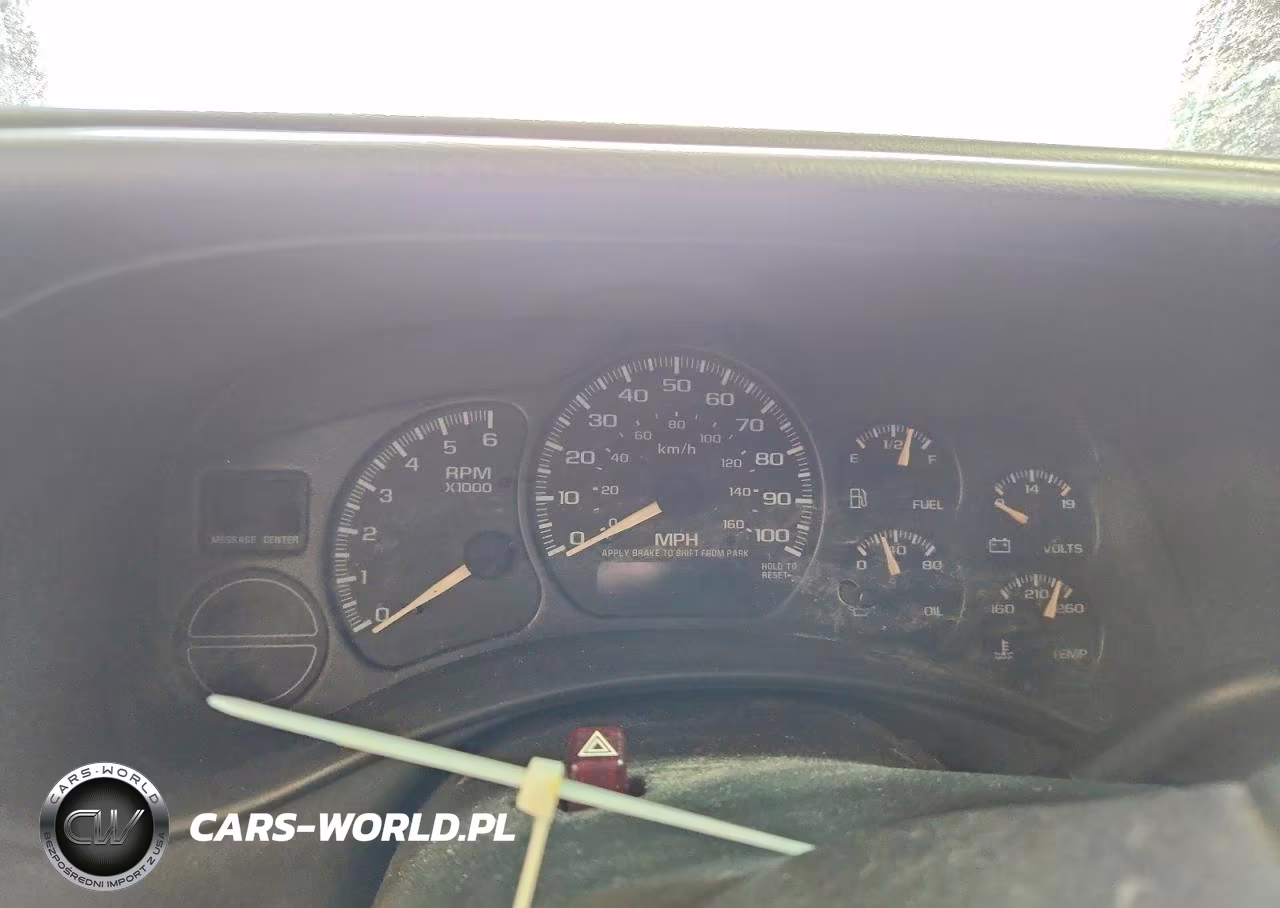 2002 Chevrolet Silverado K1500 VIN:2GCEK19V821352478 - 9