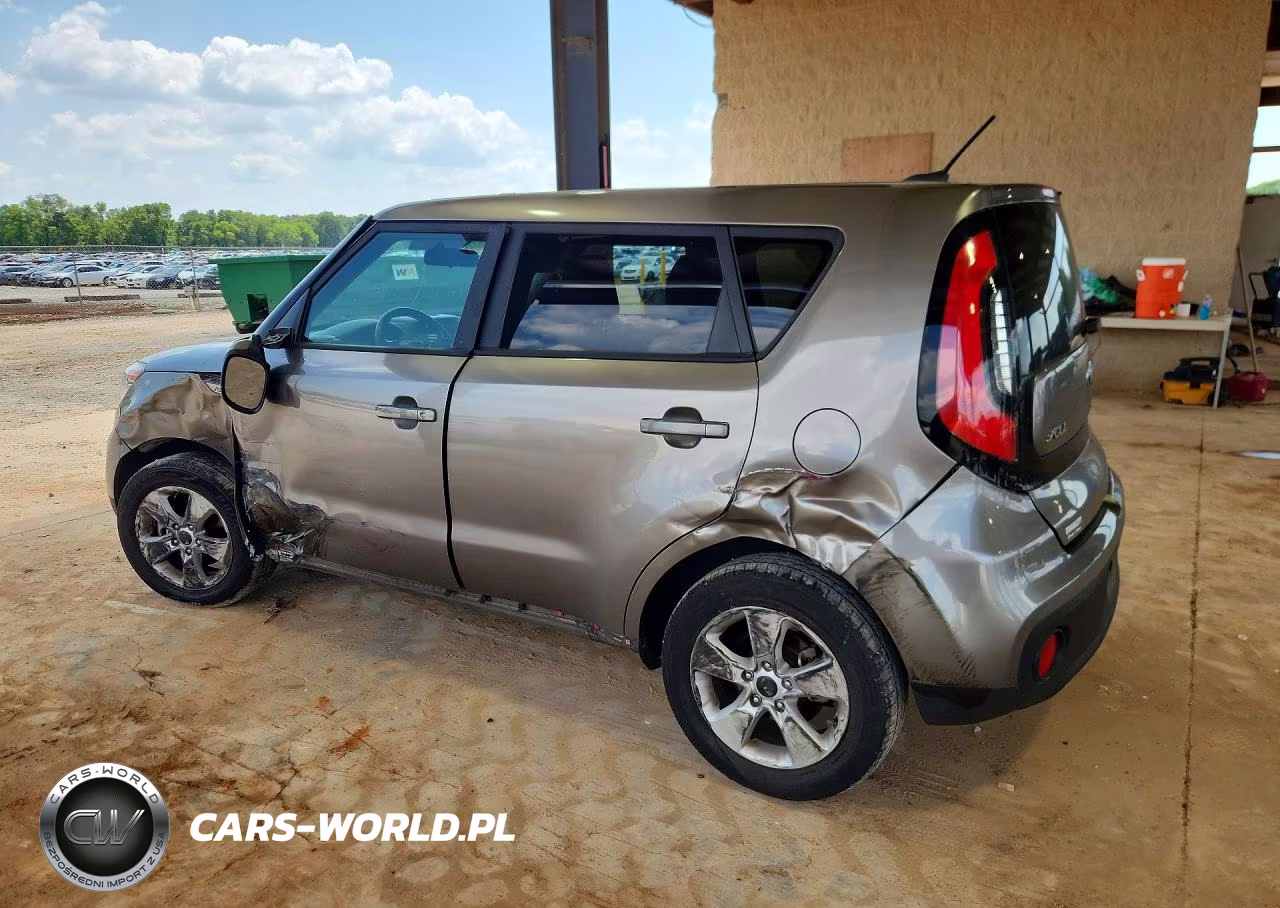 2018 Kia Soul Base VIN:KNDJN2A21J7593426 - 2