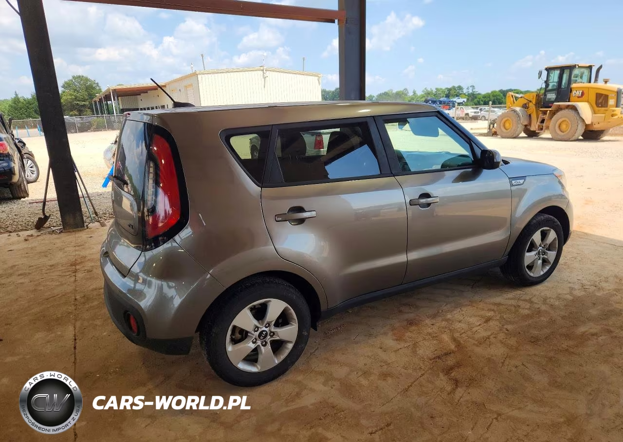 2018 Kia Soul Base VIN:KNDJN2A21J7593426 - 3