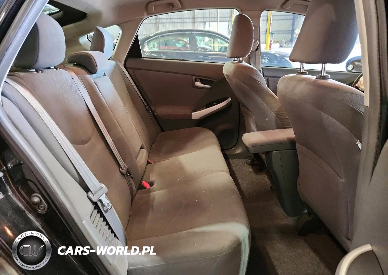 2011 Toyota Prius Two VIN:JTDKN3DU2B1364877 - 10