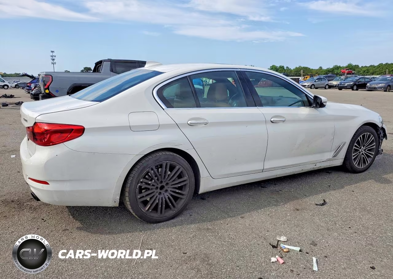 2018 BMW 530 Xi VIN:WBAJA7C53JWC76706 - 3