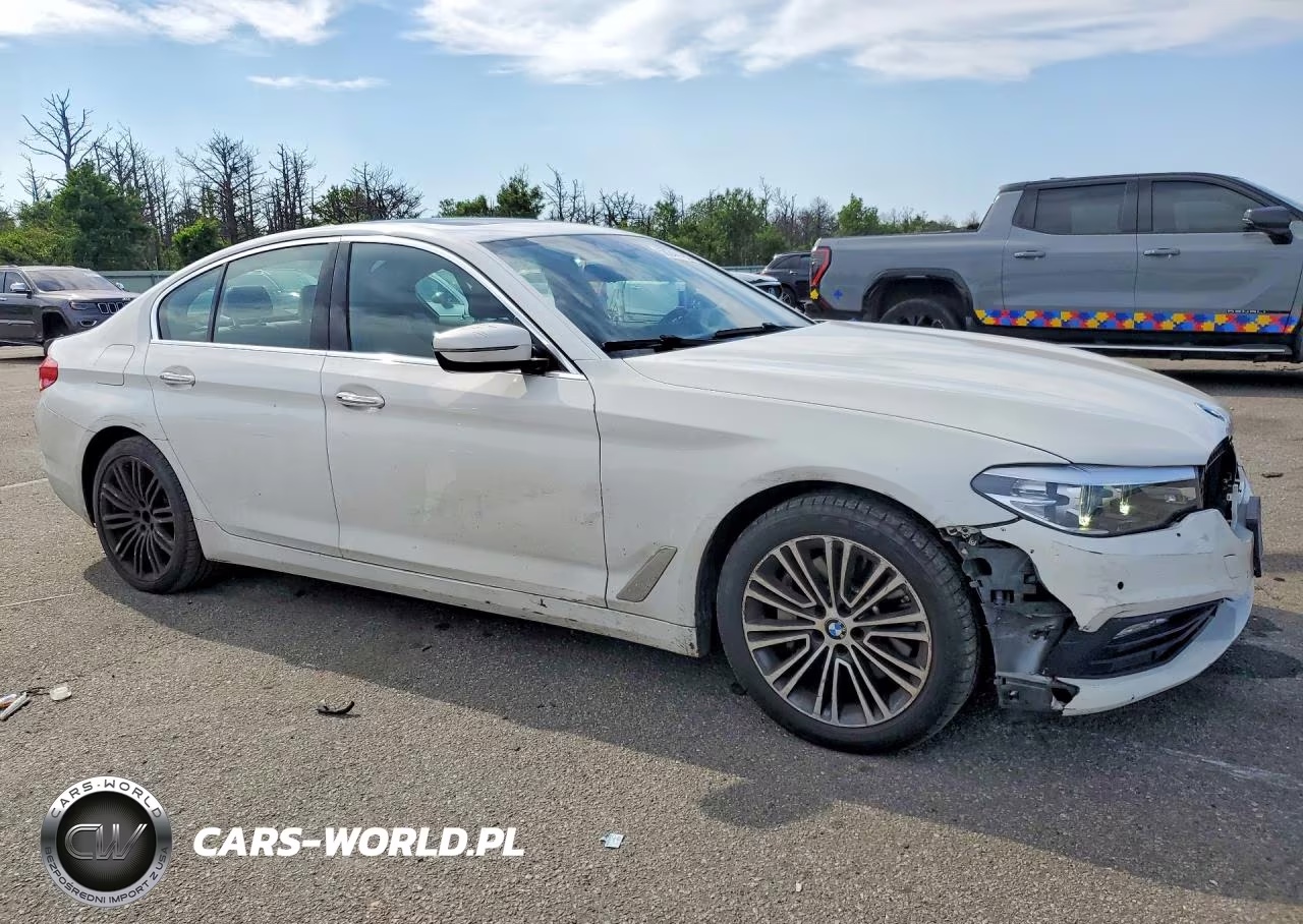 2018 BMW 530 Xi VIN:WBAJA7C53JWC76706 - 4