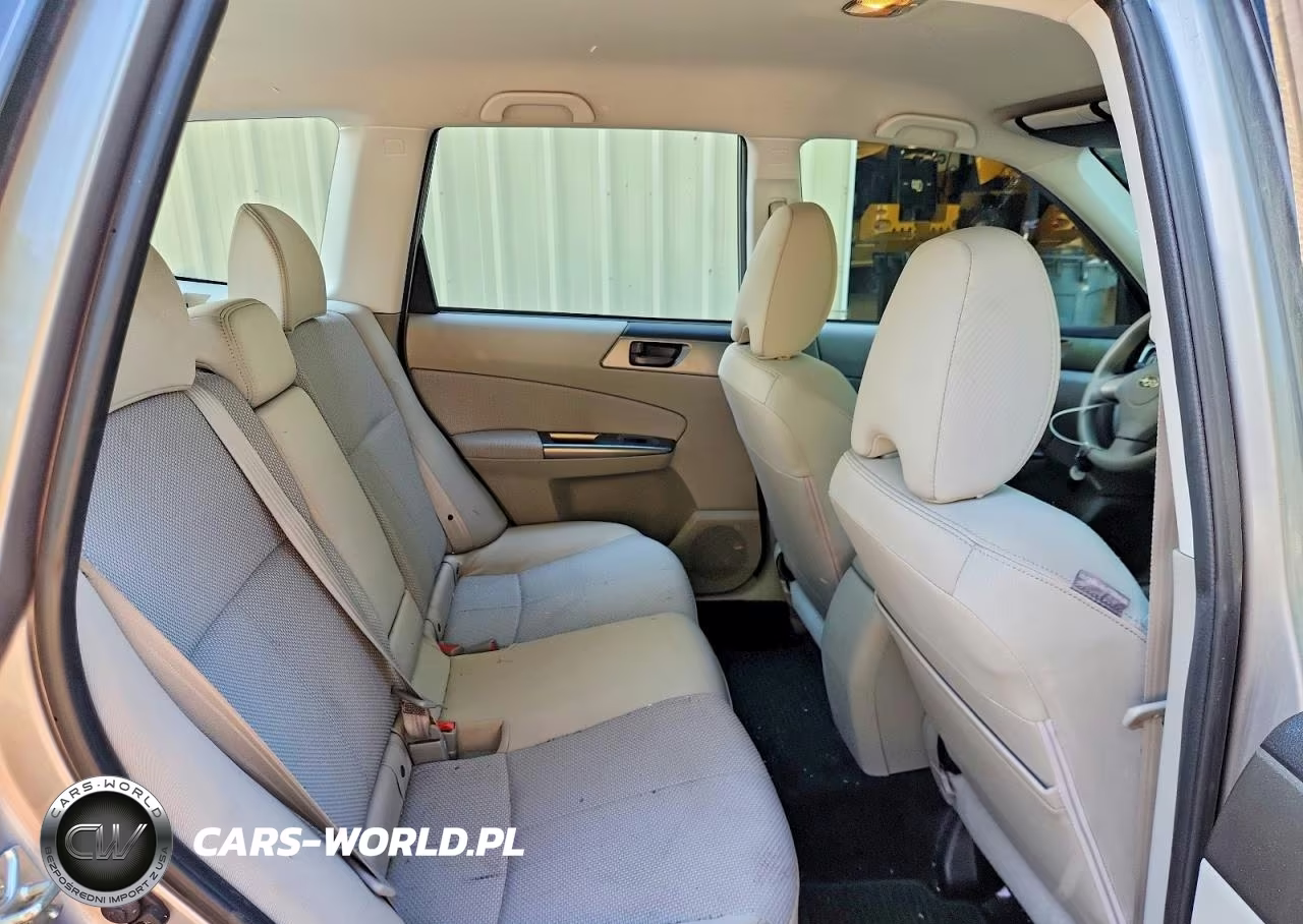 2011 Subaru Forester 2.5X VIN:JF2SHABCXBH763924 - 11