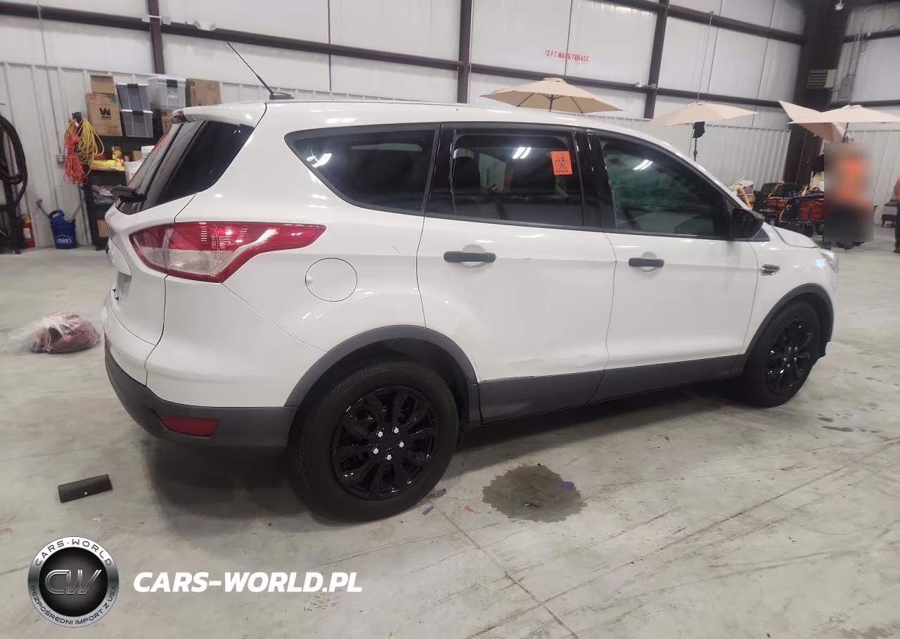 2014 Ford Escape S VIN:1FMCU0F70EUD91622 - 3