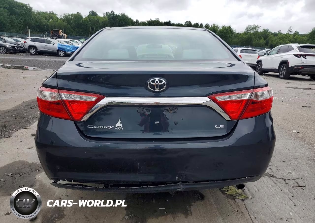 2016 Toyota Camry Le VIN:4T1BF1FK0GU257664 - 6