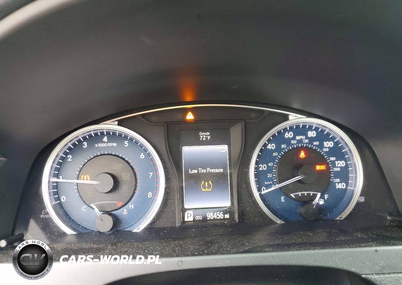 2016 Toyota Camry Le VIN:4T1BF1FK0GU257664 - 9