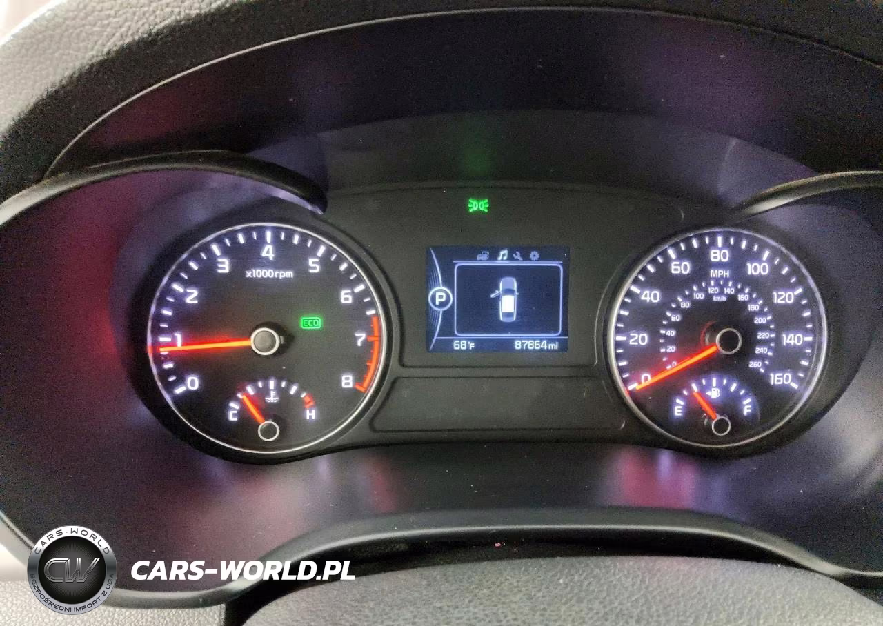 2018 Kia Optima Lx VIN:5XXGT4L31JG274603 - 9