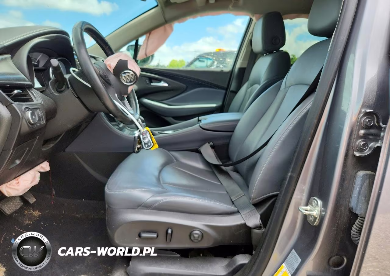 2020 Buick Envision Essence VIN:LRBFXCSA0LD183070 - 7