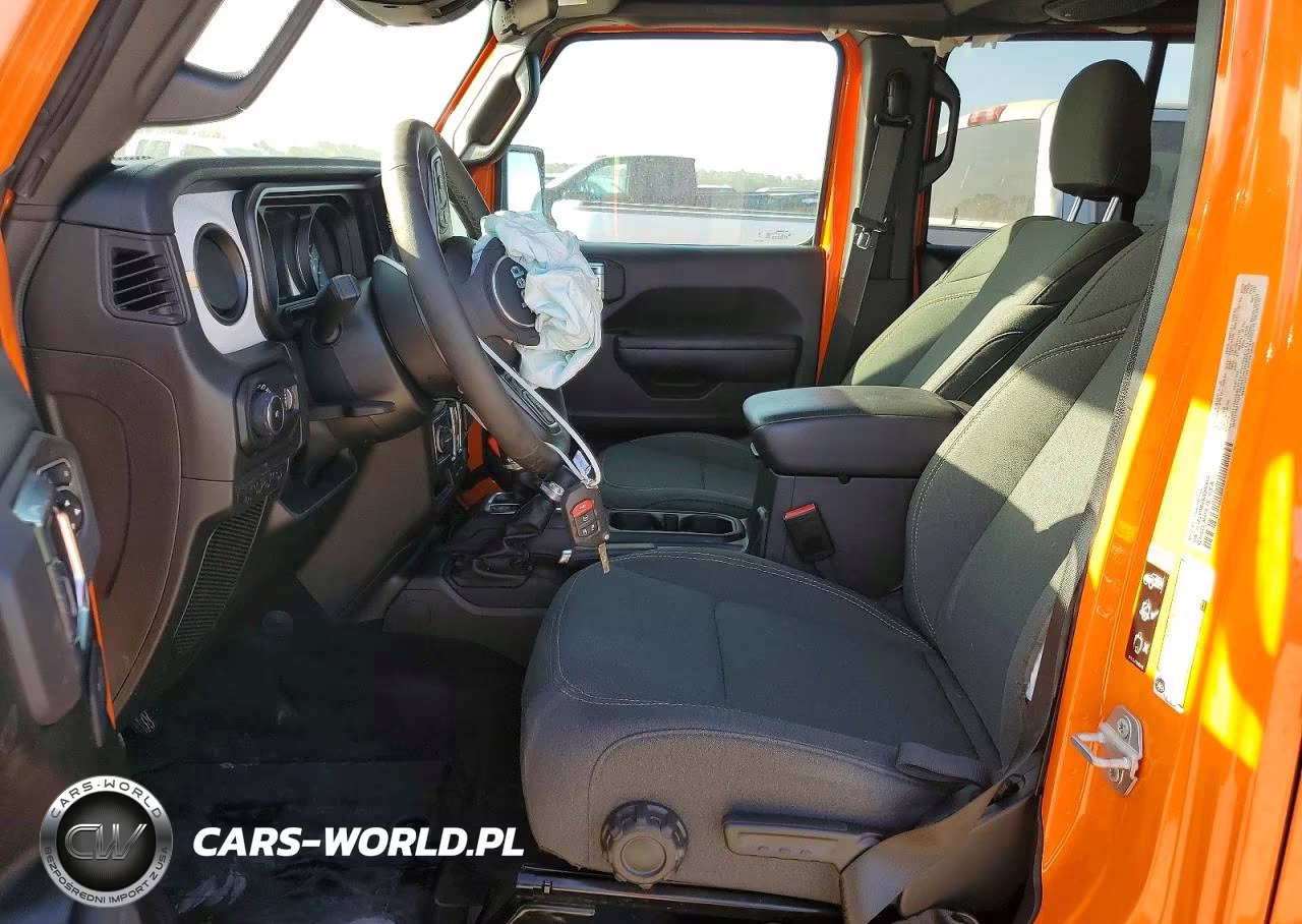 2025 Jeep Wrangler 4-Door Summit 4X4 VIN:1C4PJXDN4SW592660 - 7
