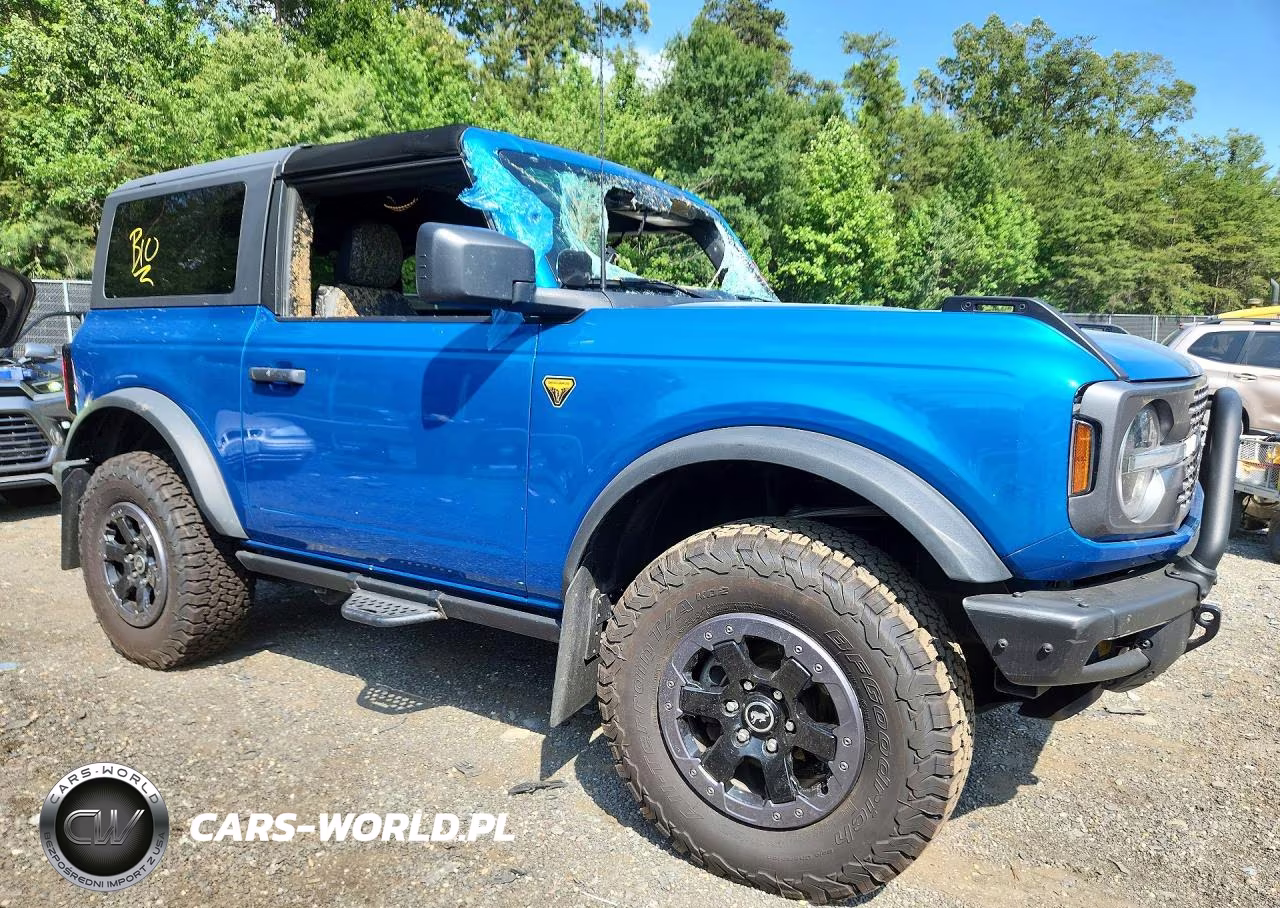 2022 Ford Bronco Base VIN:1FMDE5CHXNLB90750 - 4