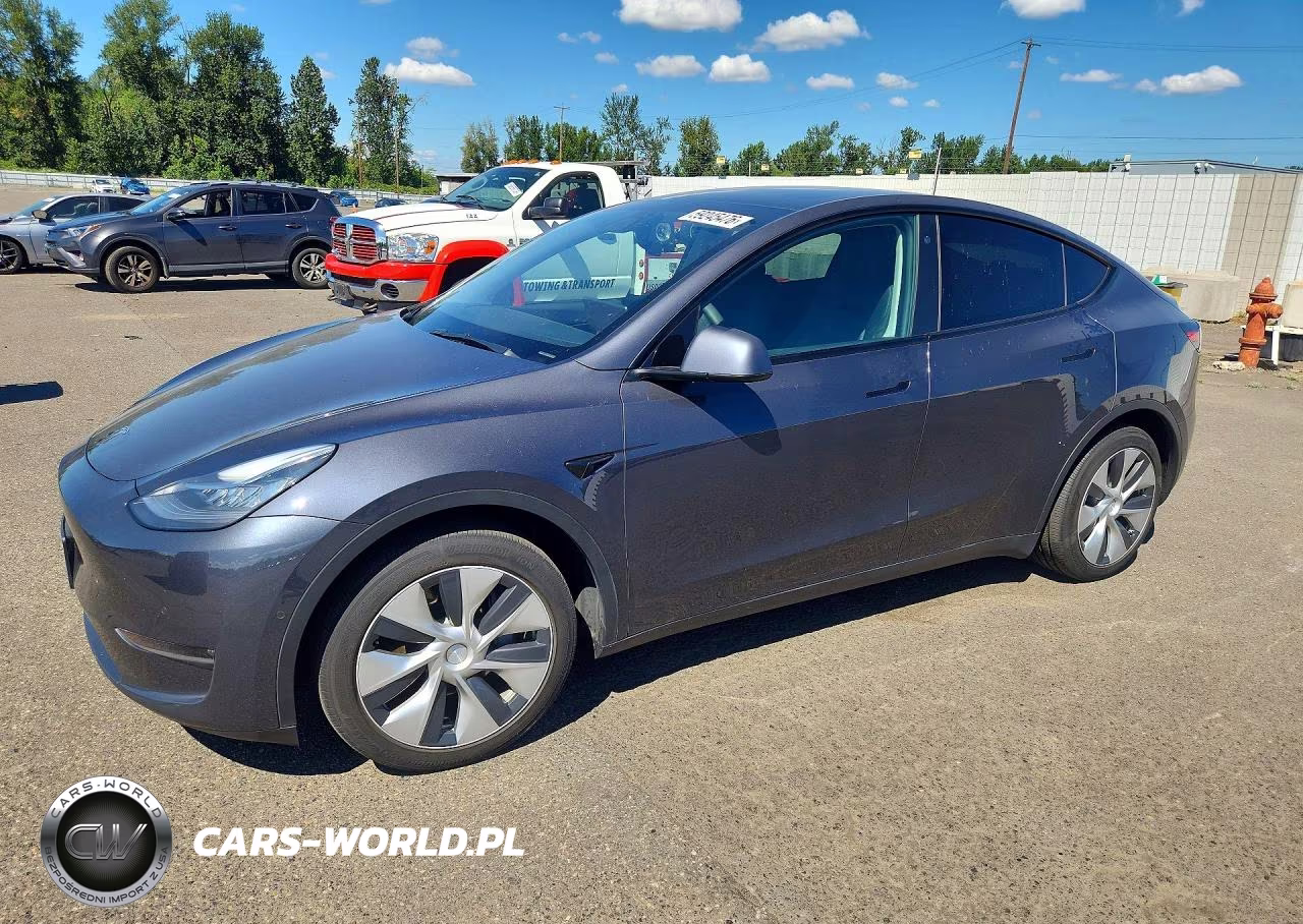 2021 Tesla Model Y – zdjęcie 1 z 12