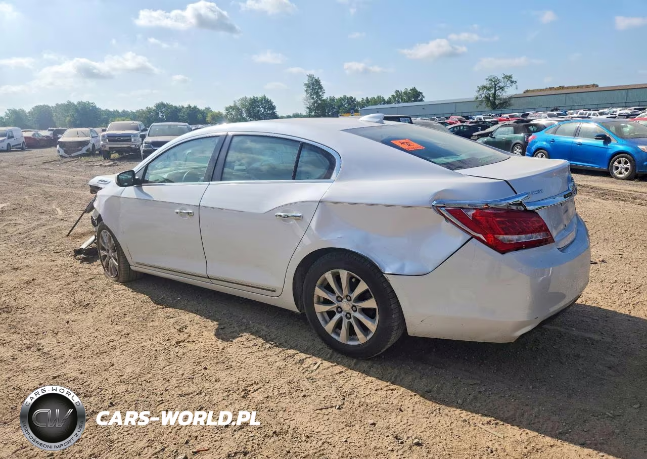 2015 Buick Lacrosse VIN:1G4GA5GR7FF249572 - 2