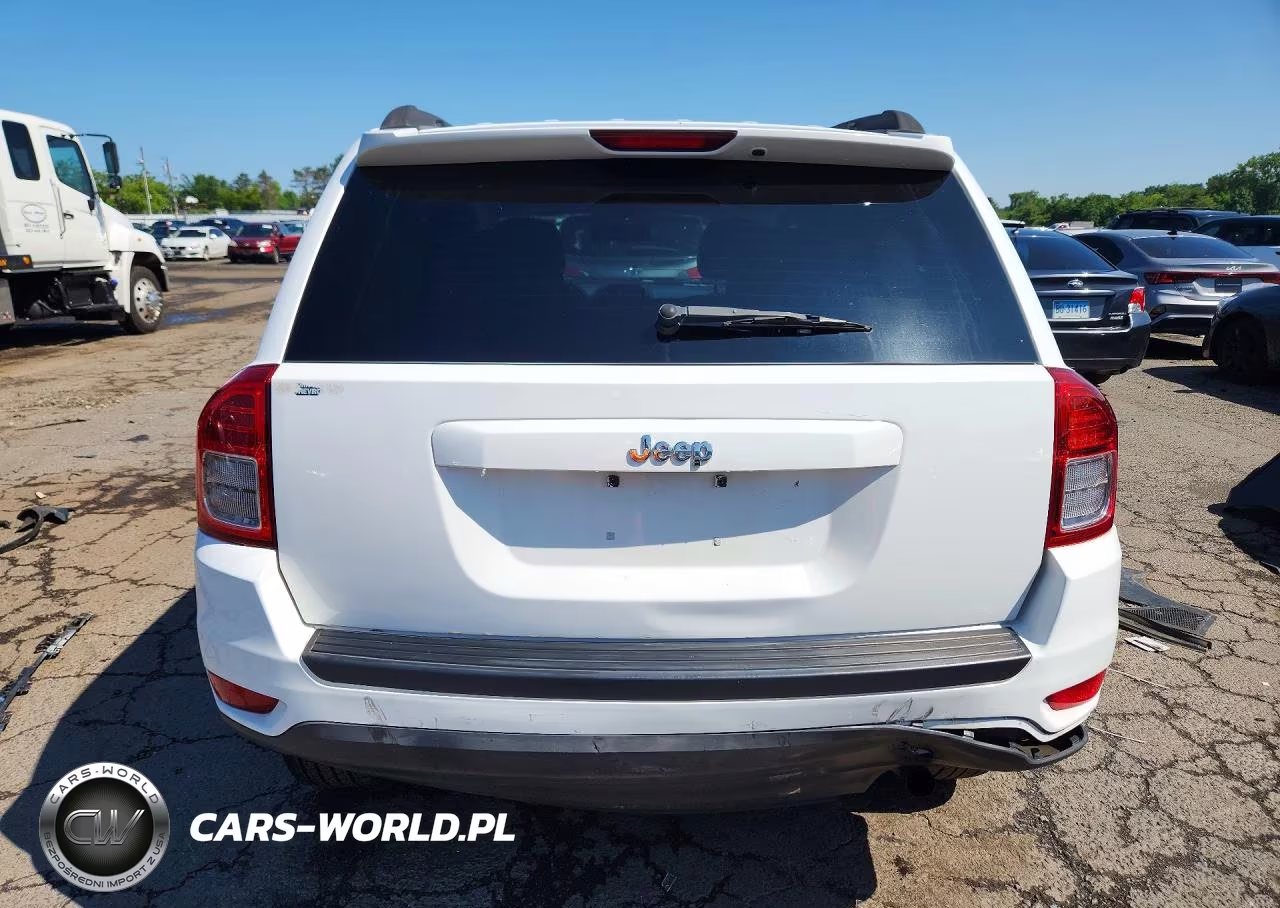 2012 Jeep Compass Sport VIN:1C4NJCBA0CD553822 - 6