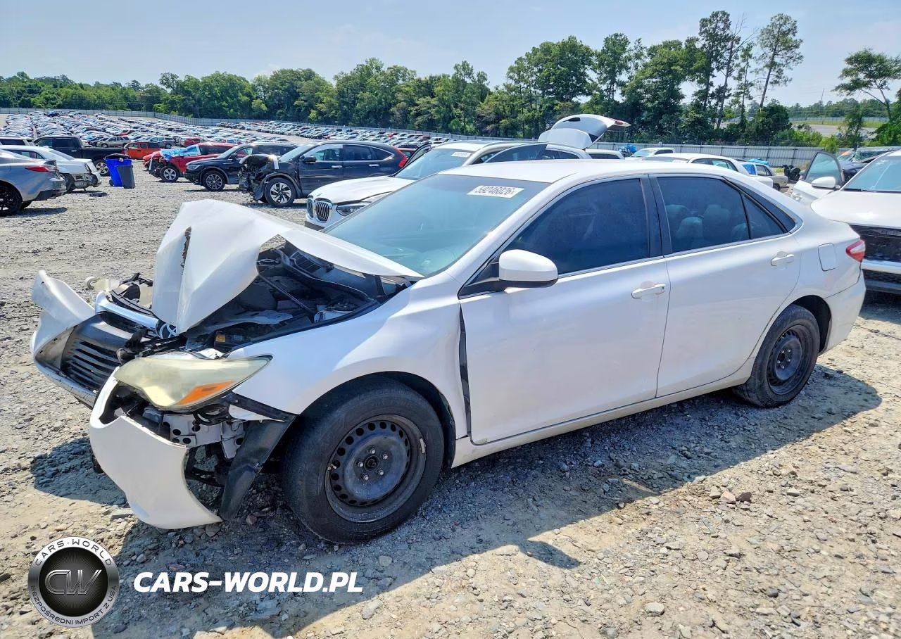 2015 Toyota Camry Le