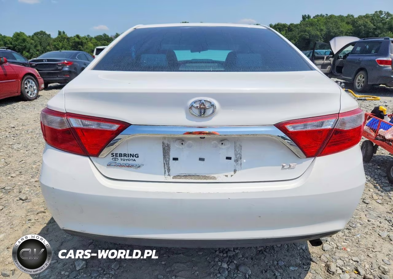 2015 Toyota Camry Le VIN:4T1BF1FKXFU981263 - 6