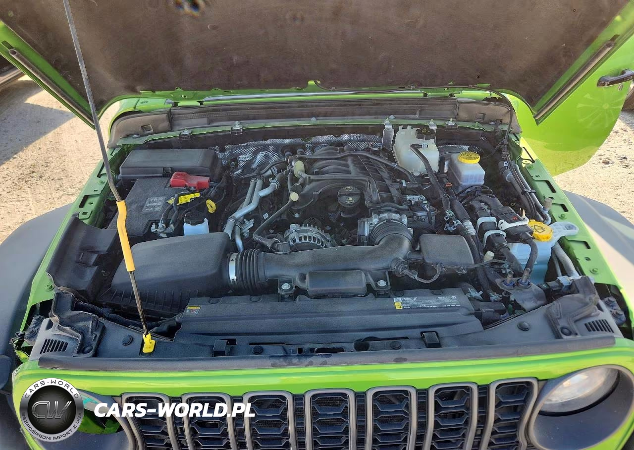 2025 Jeep Wrangler 4-Door Summit 4X4 VIN:1C4PJXDG9SW536585 - 12