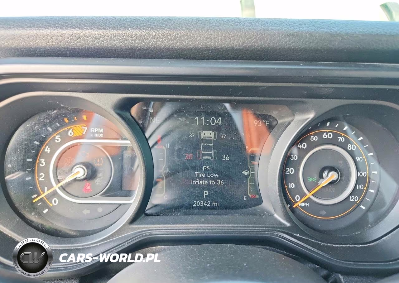 2025 Jeep Wrangler 4-Door Summit 4X4 VIN:1C4PJXDG9SW536585 - 9