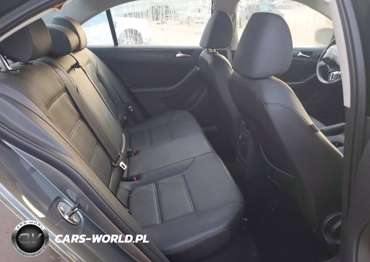2011 Volkswagen Jetta Se VIN:3VWDX7AJ7BM379332 - 10