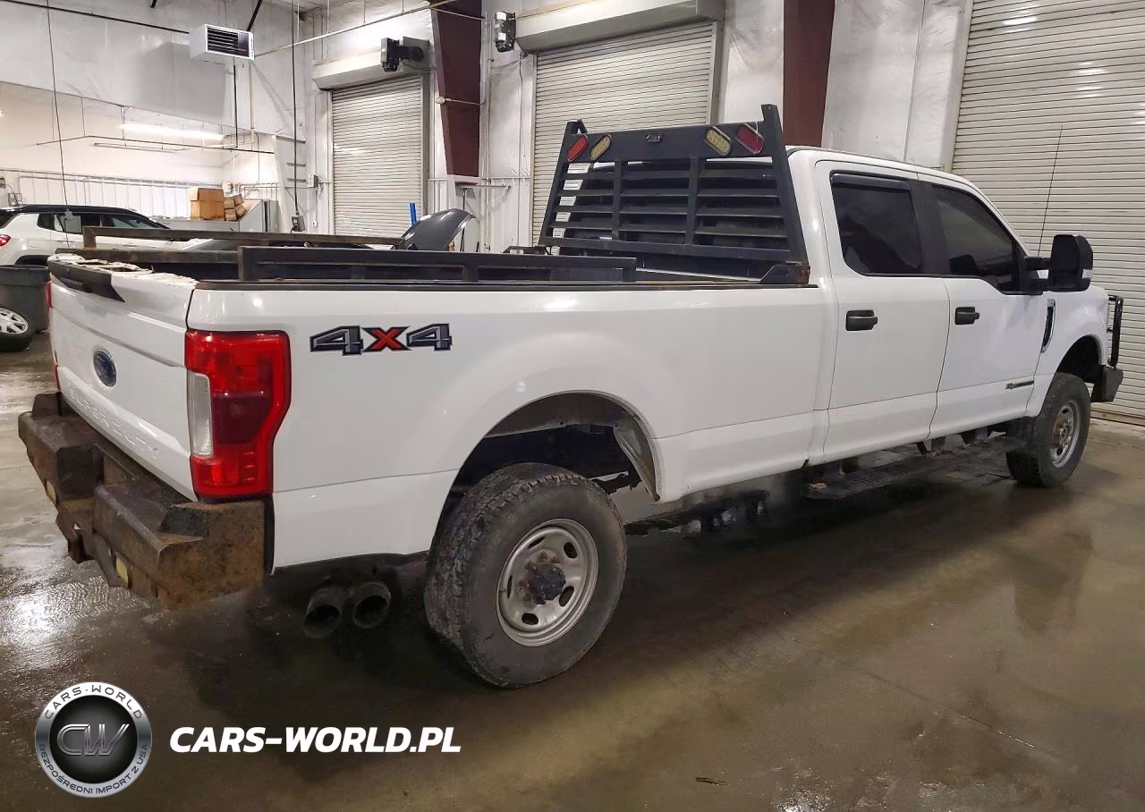 2019 Ford F-350 Xl VIN:1FT8W3BT0KEE59643 - 3
