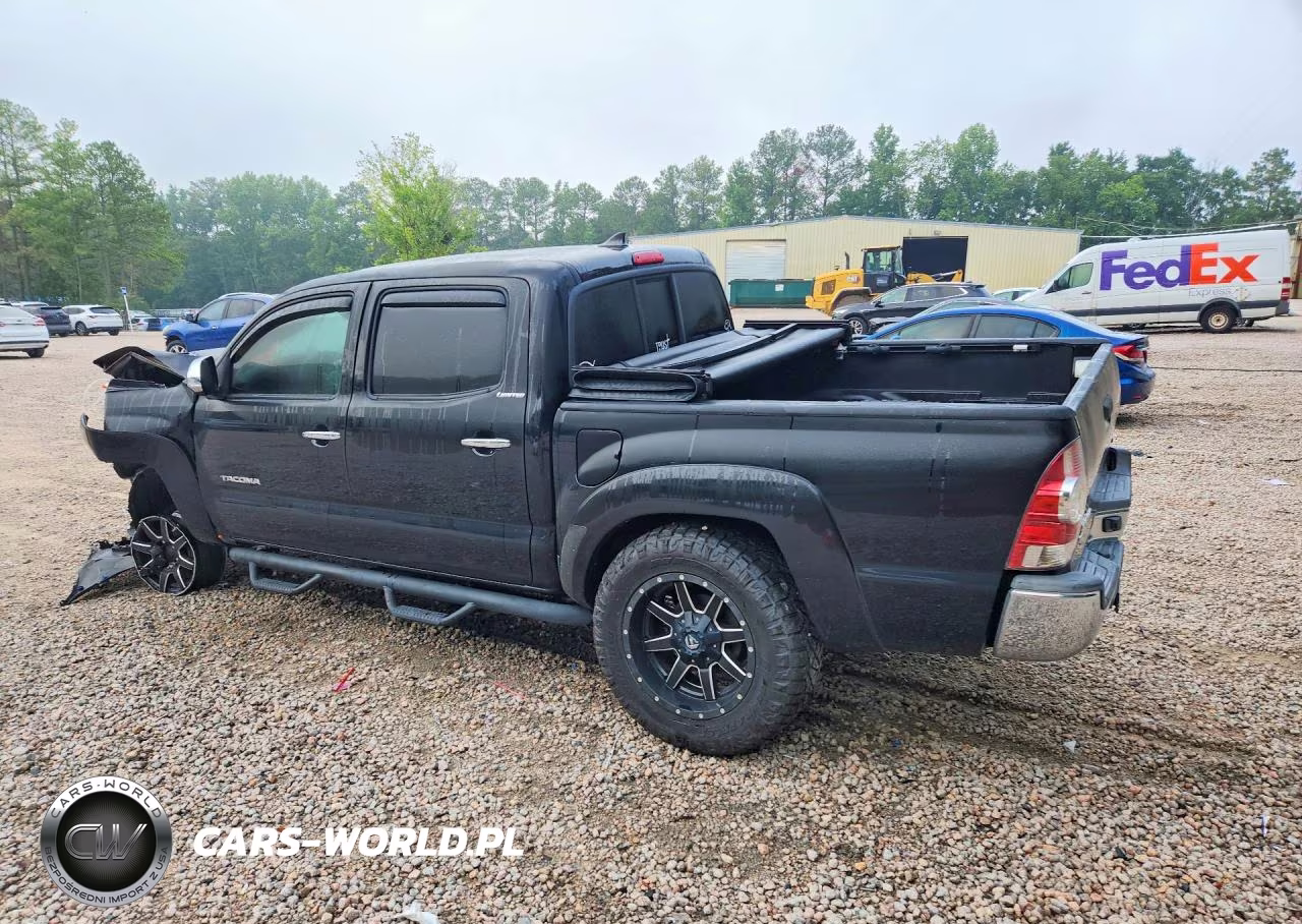2015 Toyota Tacoma V6 VIN:3TMLU4EN6FM186825 - 2