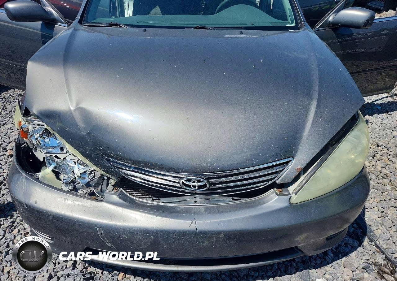 2005 Toyota Camry Le VIN:4T1BE32K85U554439 - 11