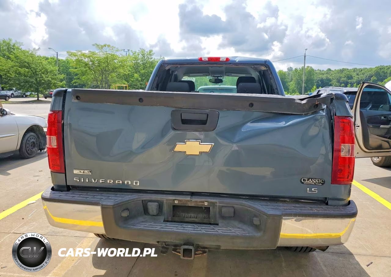 2011 Chevrolet Silverado C1500 Ls VIN:1GCRCREA5BZ183107 - 6
