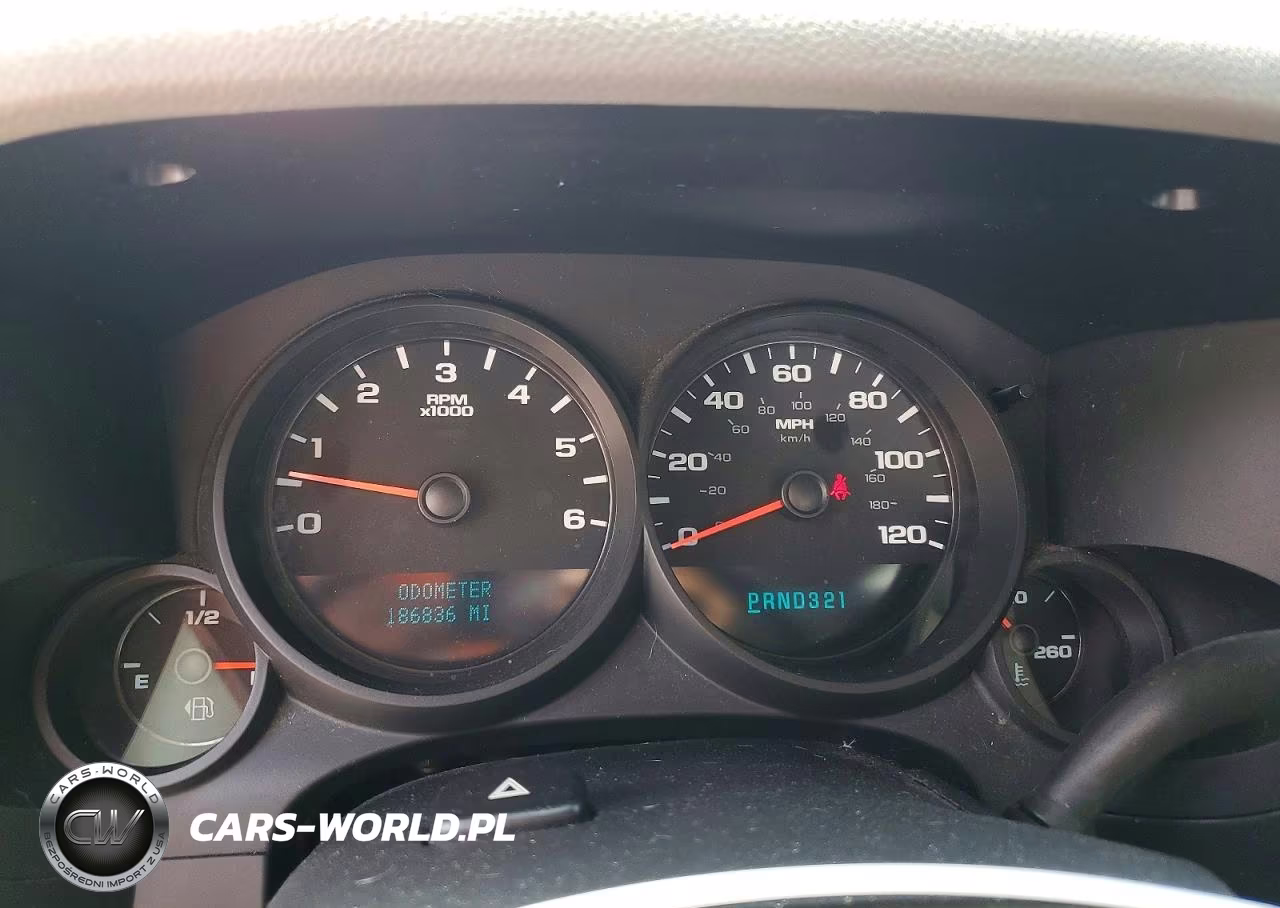 2011 Chevrolet Silverado C1500 Ls VIN:1GCRCREA5BZ183107 - 9