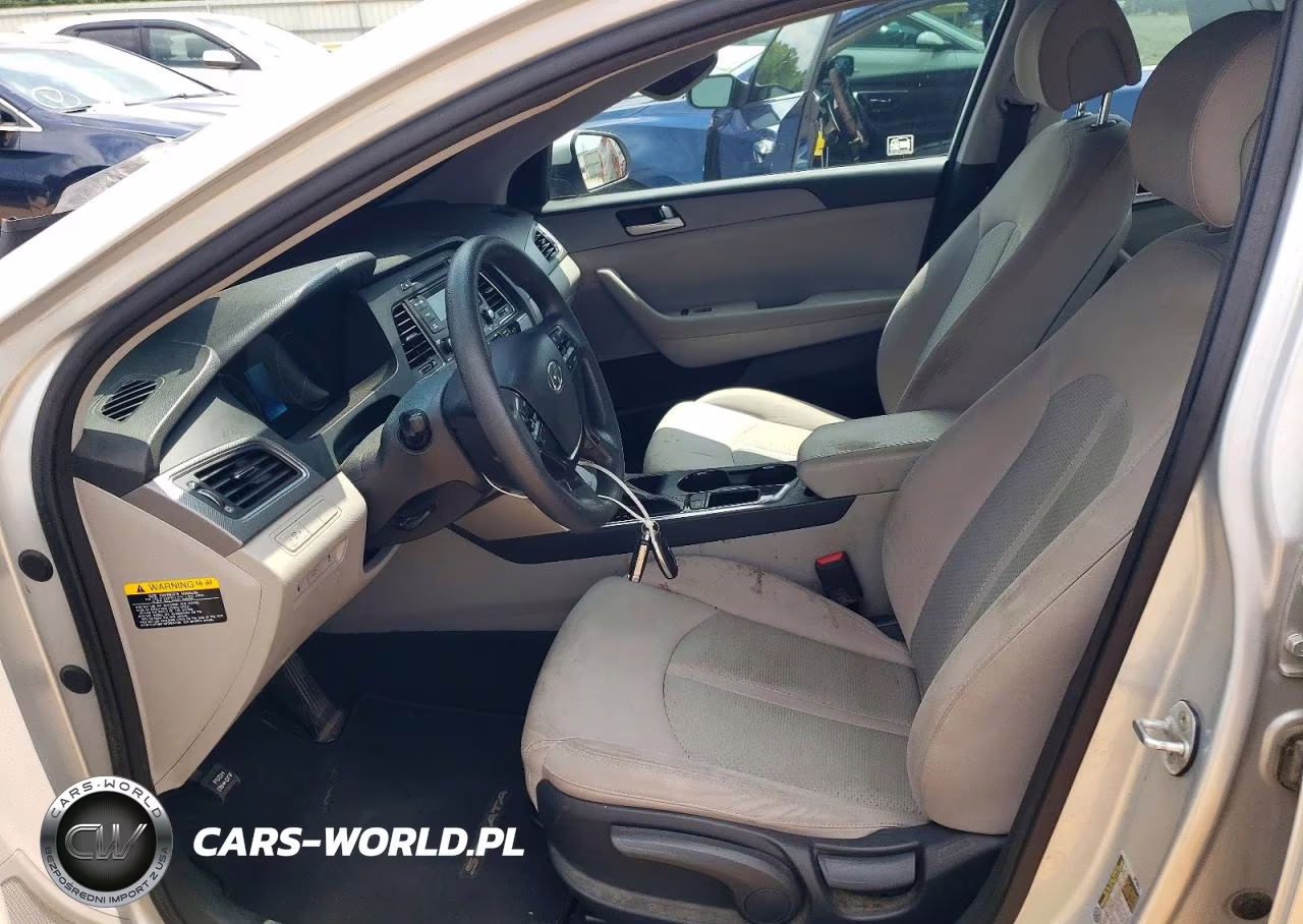 2015 Hyun Sonata VIN:5NPE24AF4FH204371 - 7