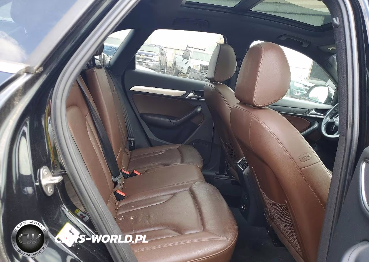 2016 Audi Q3 Premium Plus VIN:WA1EFCFS0GR020134 - 11