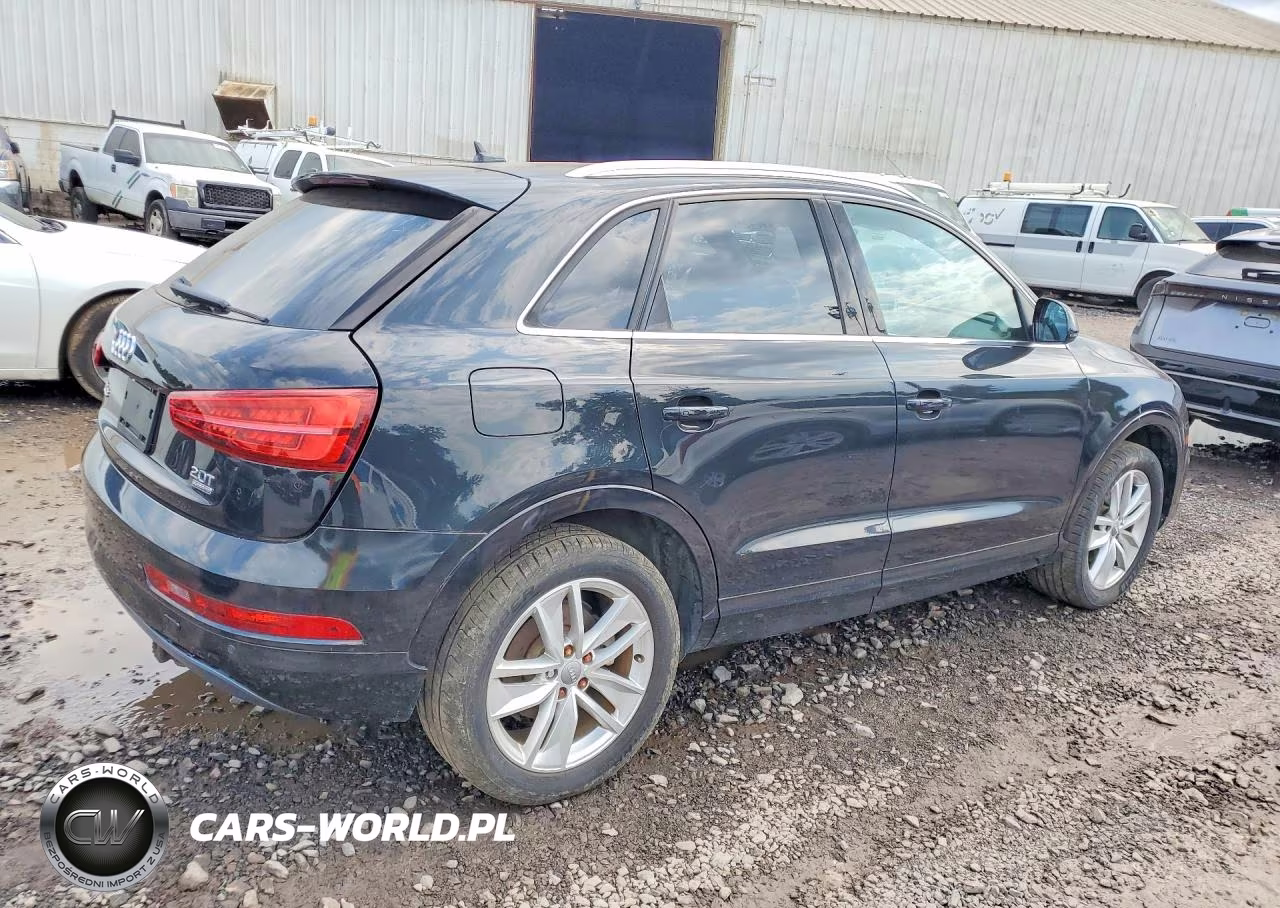 2016 Audi Q3 Premium Plus VIN:WA1EFCFS0GR020134 - 3