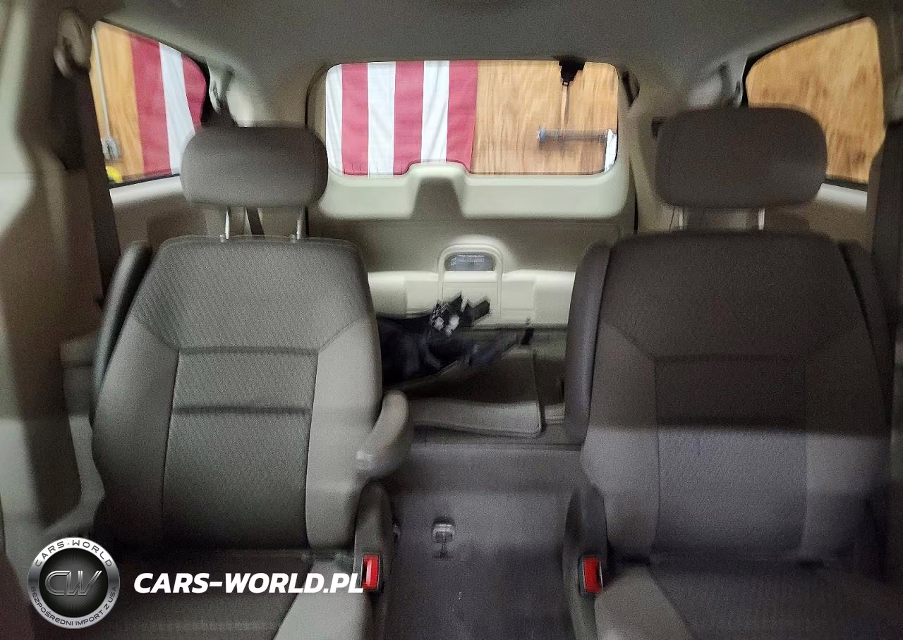 2009 Chrysler Town & Country Touring VIN:2A8HR54139R562592 - 10