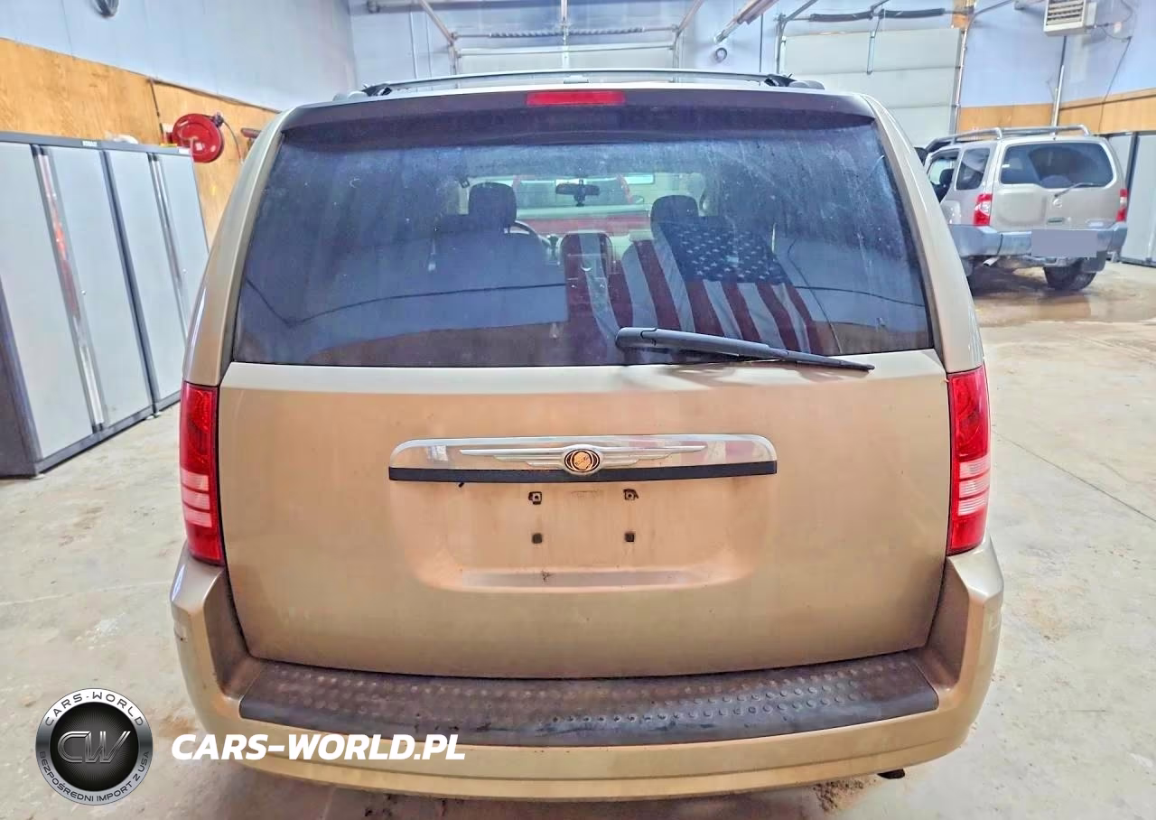 2009 Chrysler Town & Country Touring VIN:2A8HR54139R562592 - 6