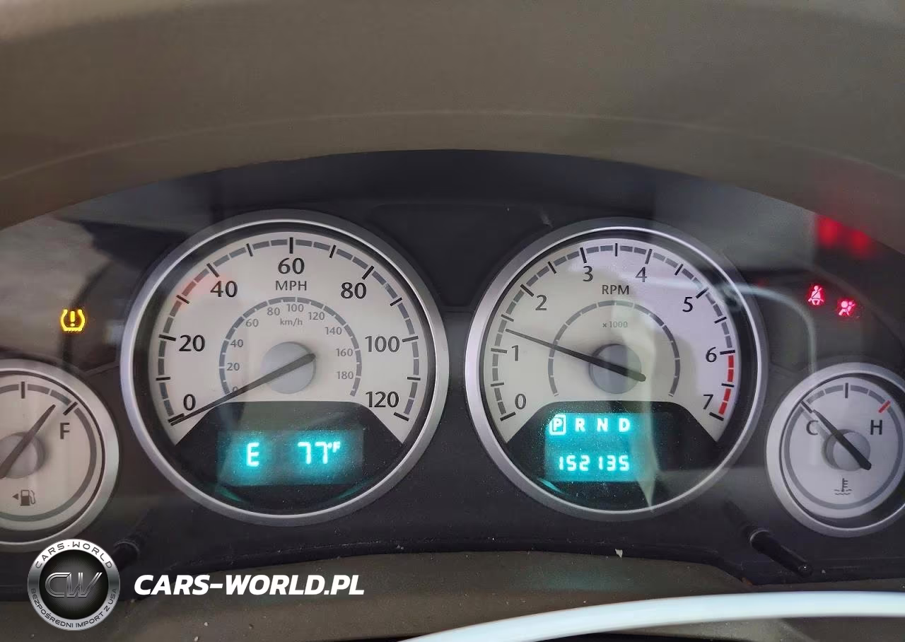 2009 Chrysler Town & Country Touring VIN:2A8HR54139R562592 - 9