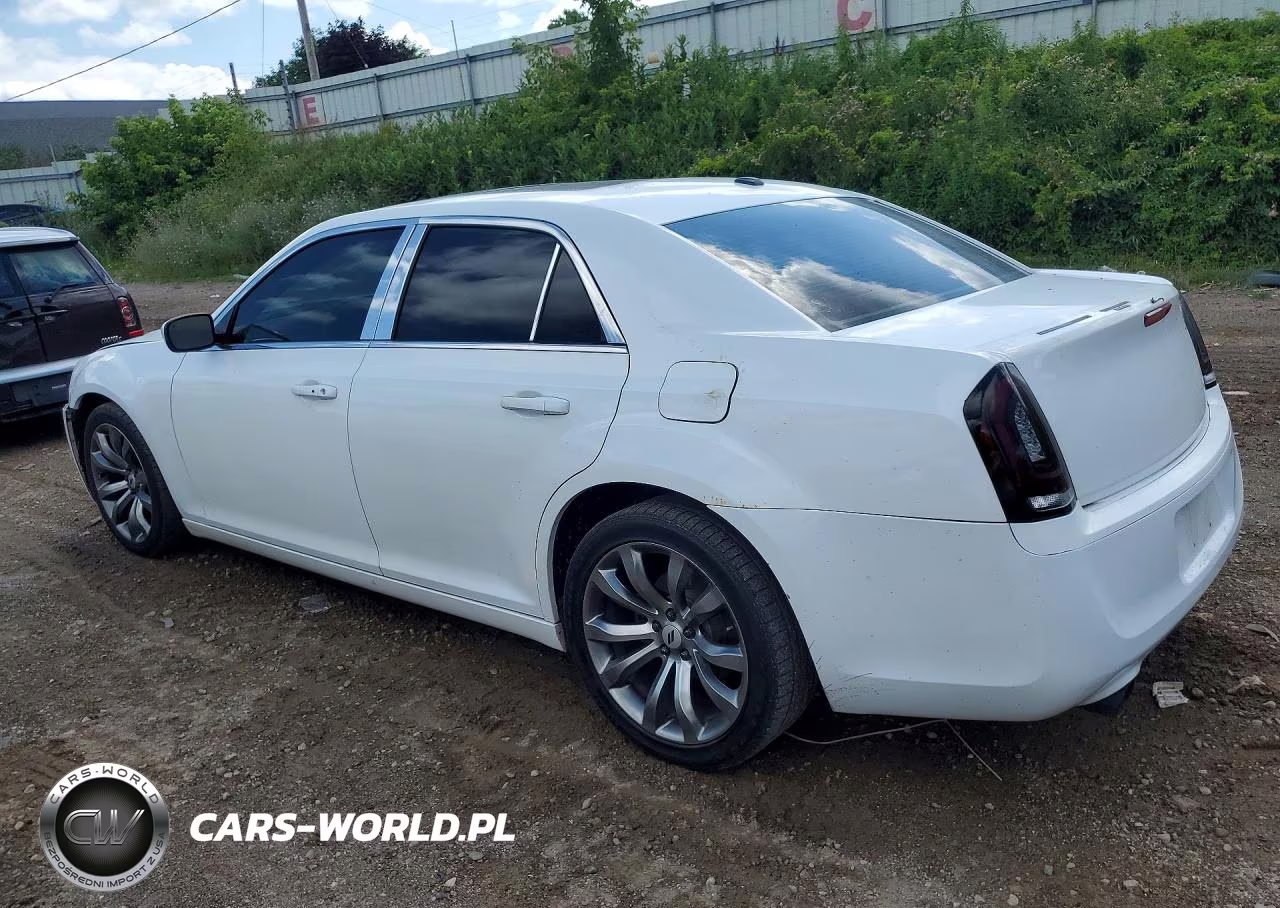 2013 Chrysler 300 VIN:2C3CCAAG2DH530093 - 2