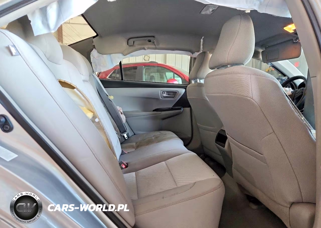 2015 Toyota Camry Le VIN:4T4BF1FK4FR503569 - 10