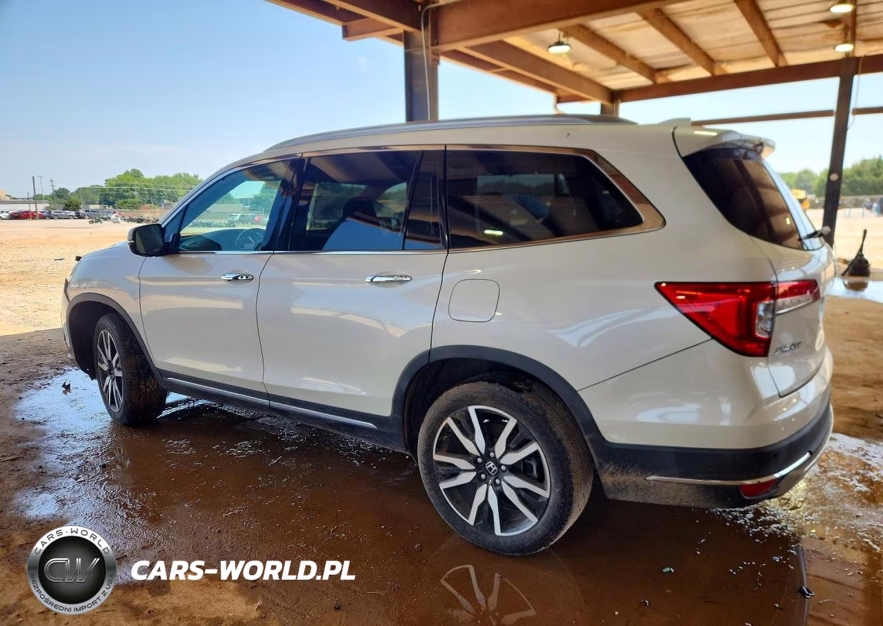 2019 Honda Pilot Touring VIN:5FNYF6H63KB068343 - 2