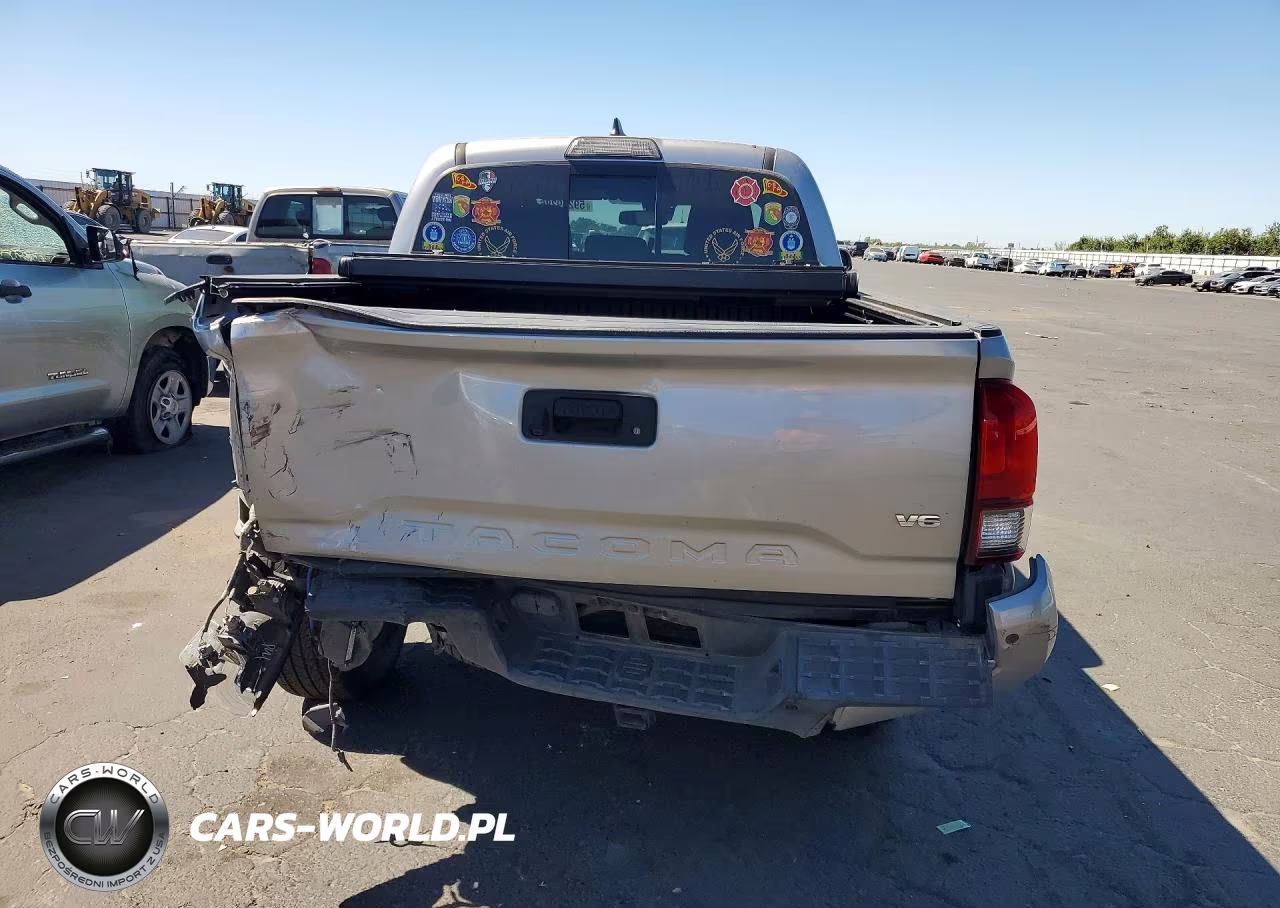 2018 Toyota Tacoma Trd Sport VIN:3TMCZ5AN1JM132712 - 6