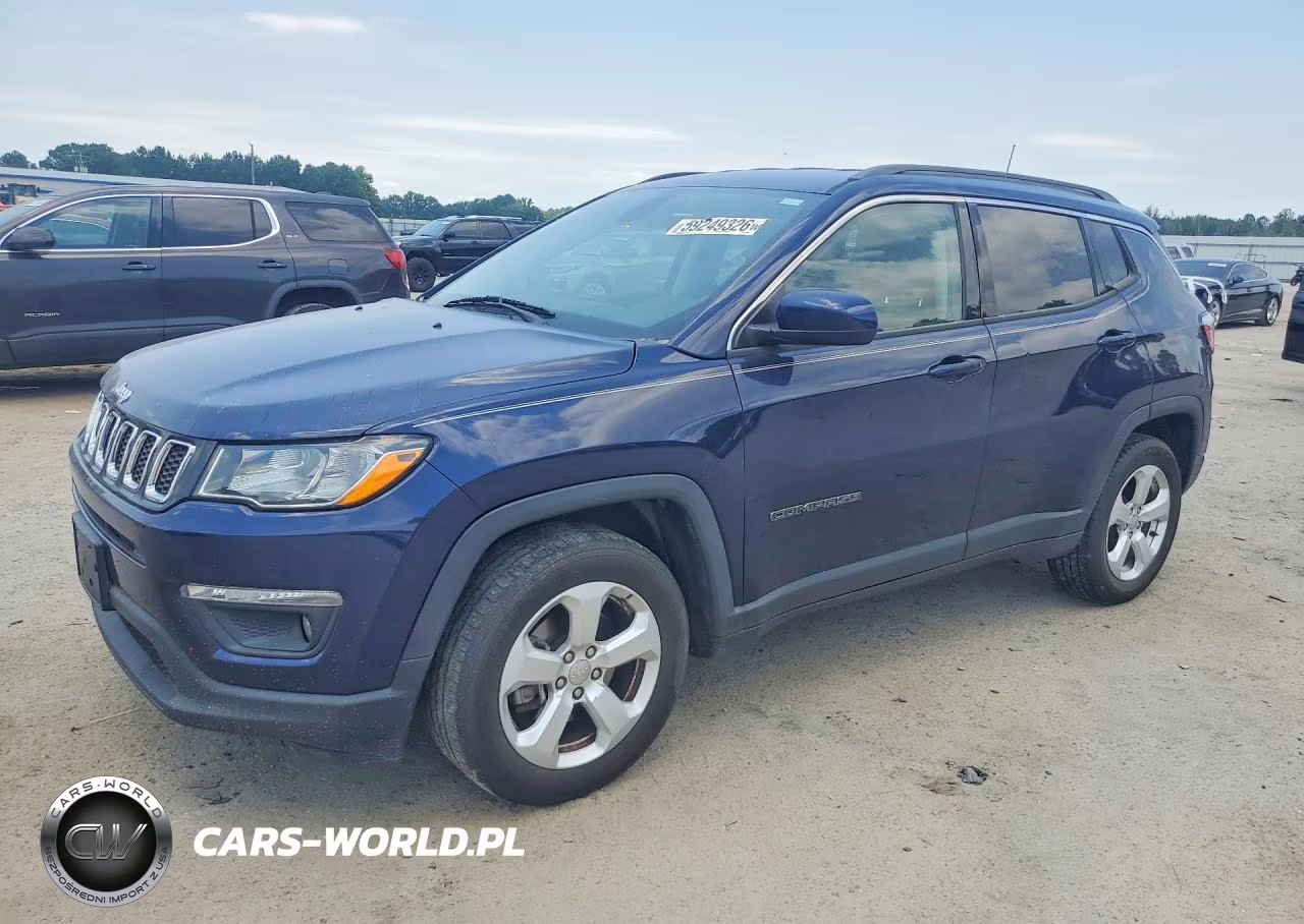 2018 Jeep Compass Latitude – zdjęcie 1 z 13