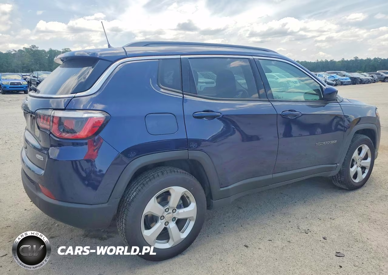 2018 Jeep Compass Latitude VIN:3C4NJCBB6JT338882 - 3