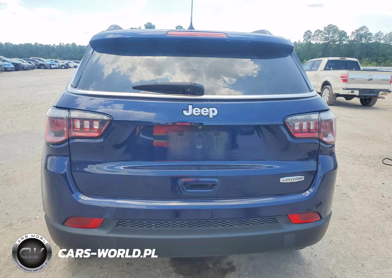 2018 Jeep Compass Latitude VIN:3C4NJCBB6JT338882 - 6