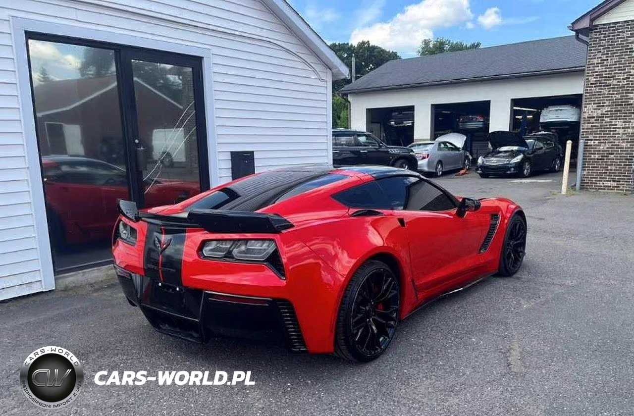 2017 Chevrolet Corvette Z06 2Lz VIN:1G1YS2D66H5606157 - 3