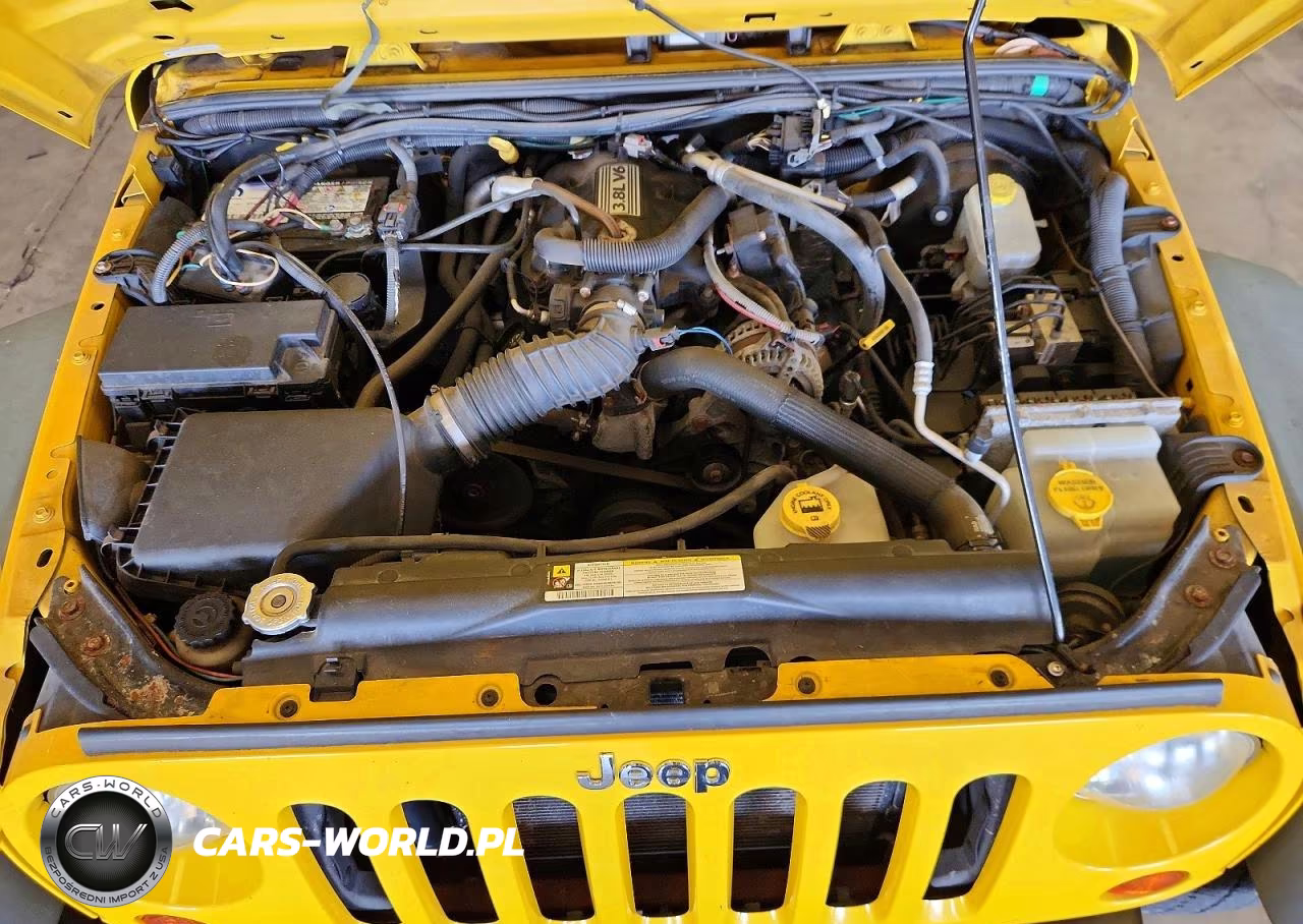 2008 Jeep Wrangler Unlimited X VIN:1J4GA39178L557873 - 12