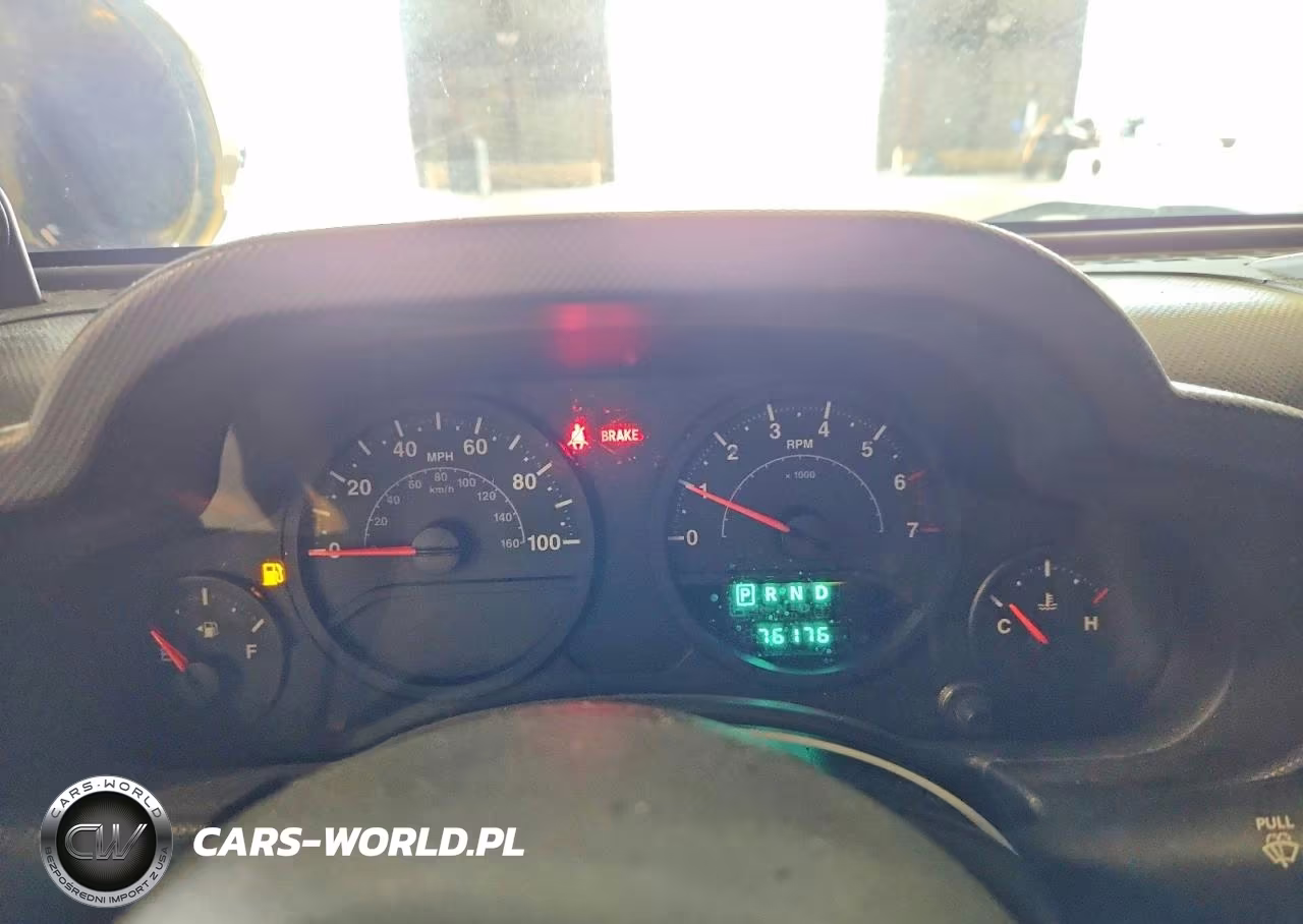 2008 Jeep Wrangler Unlimited X VIN:1J4GA39178L557873 - 9