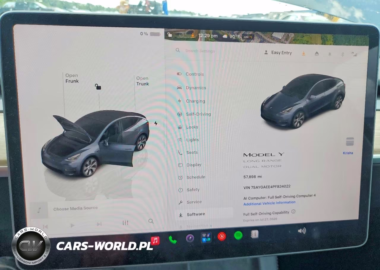 2023 Tesla Model Y VIN:7SAYGAEE4PF834022 - 9