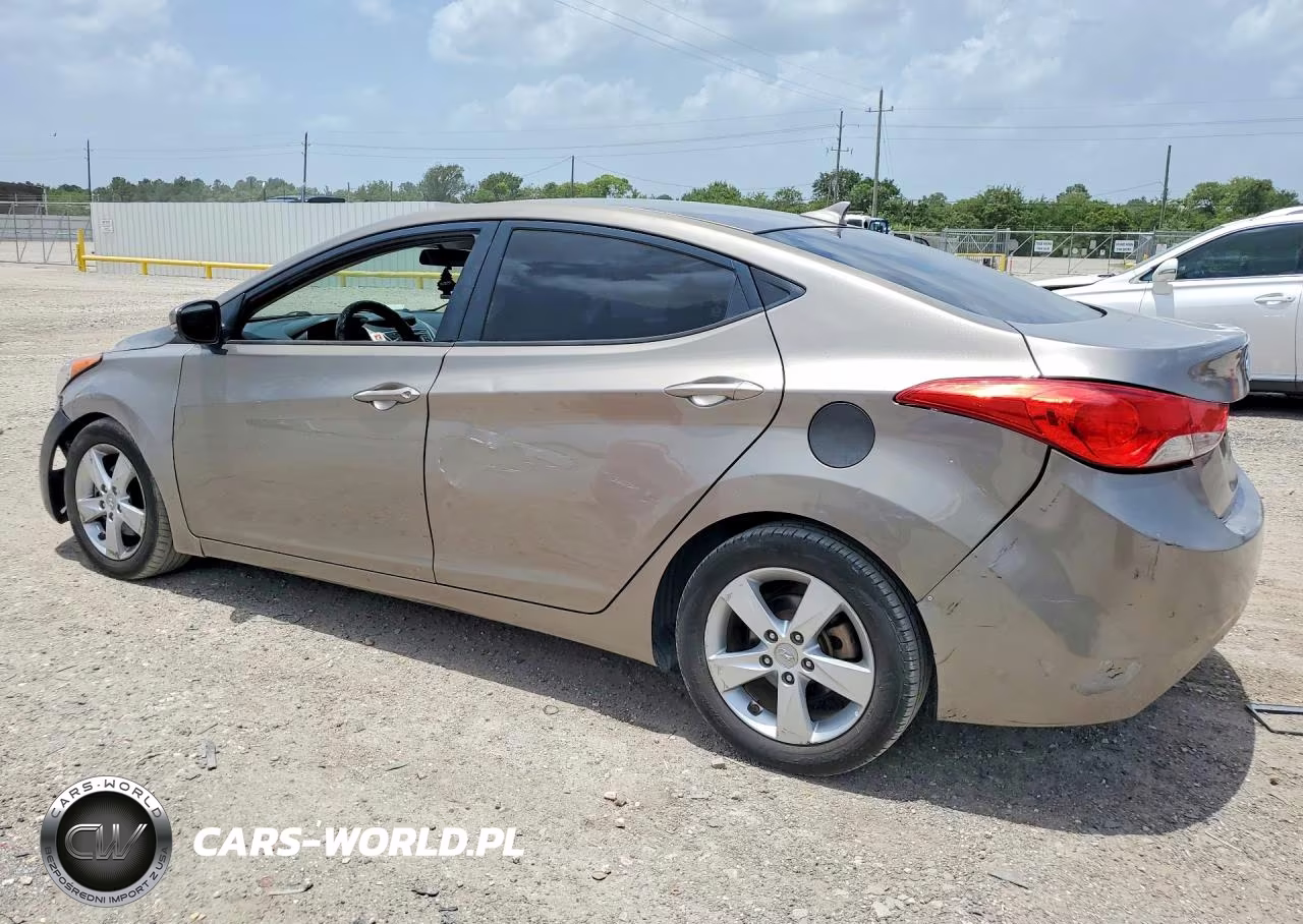 2013 Hyundai Elantra Gls VIN:5NPDH4AE3DH355569 - 2