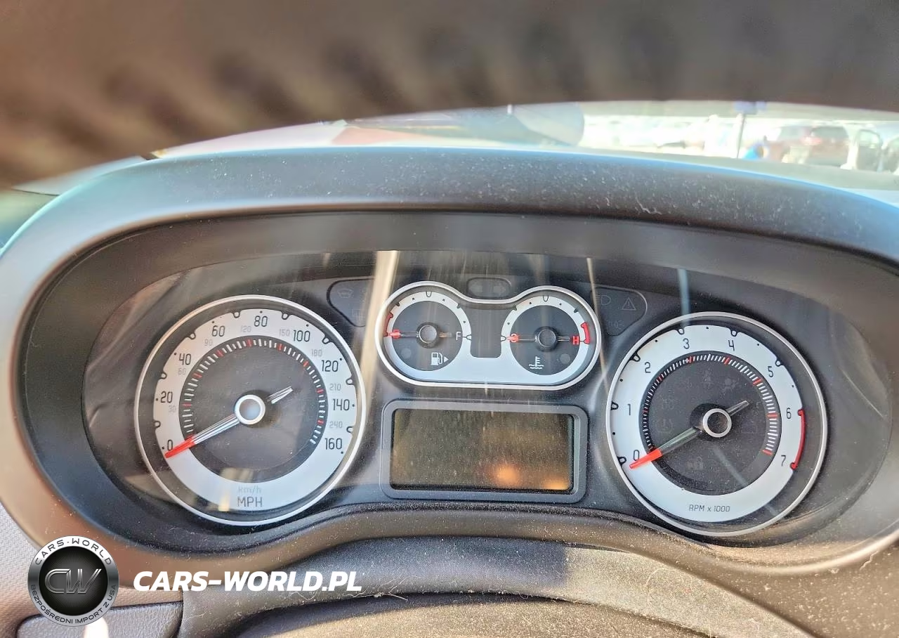 2015 Fiat 500L Easy VIN:ZFBCFABHXFZ030652 - 9