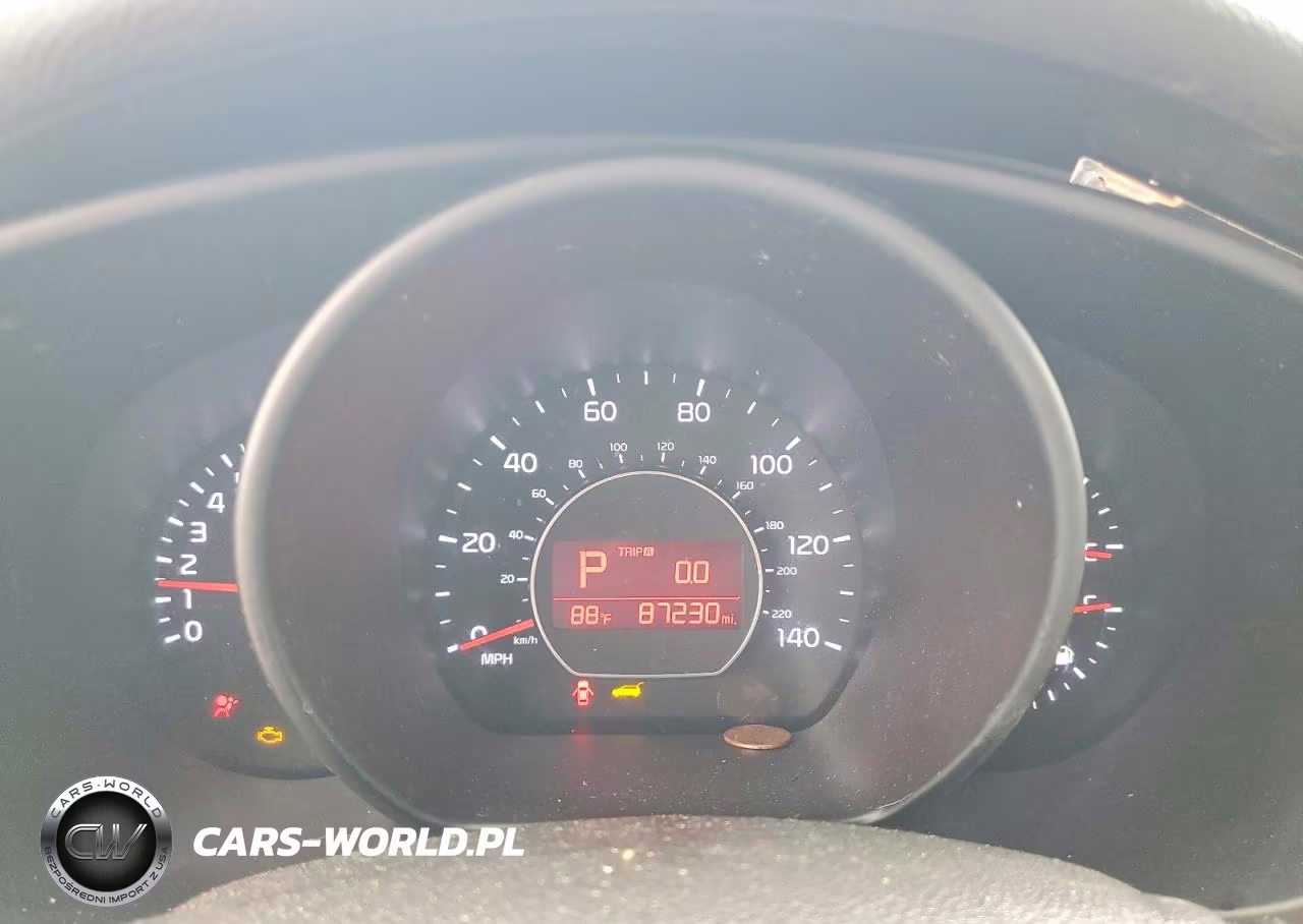 2016 Kia Soul + VIN:KNDJP3A50G7306001 - 9
