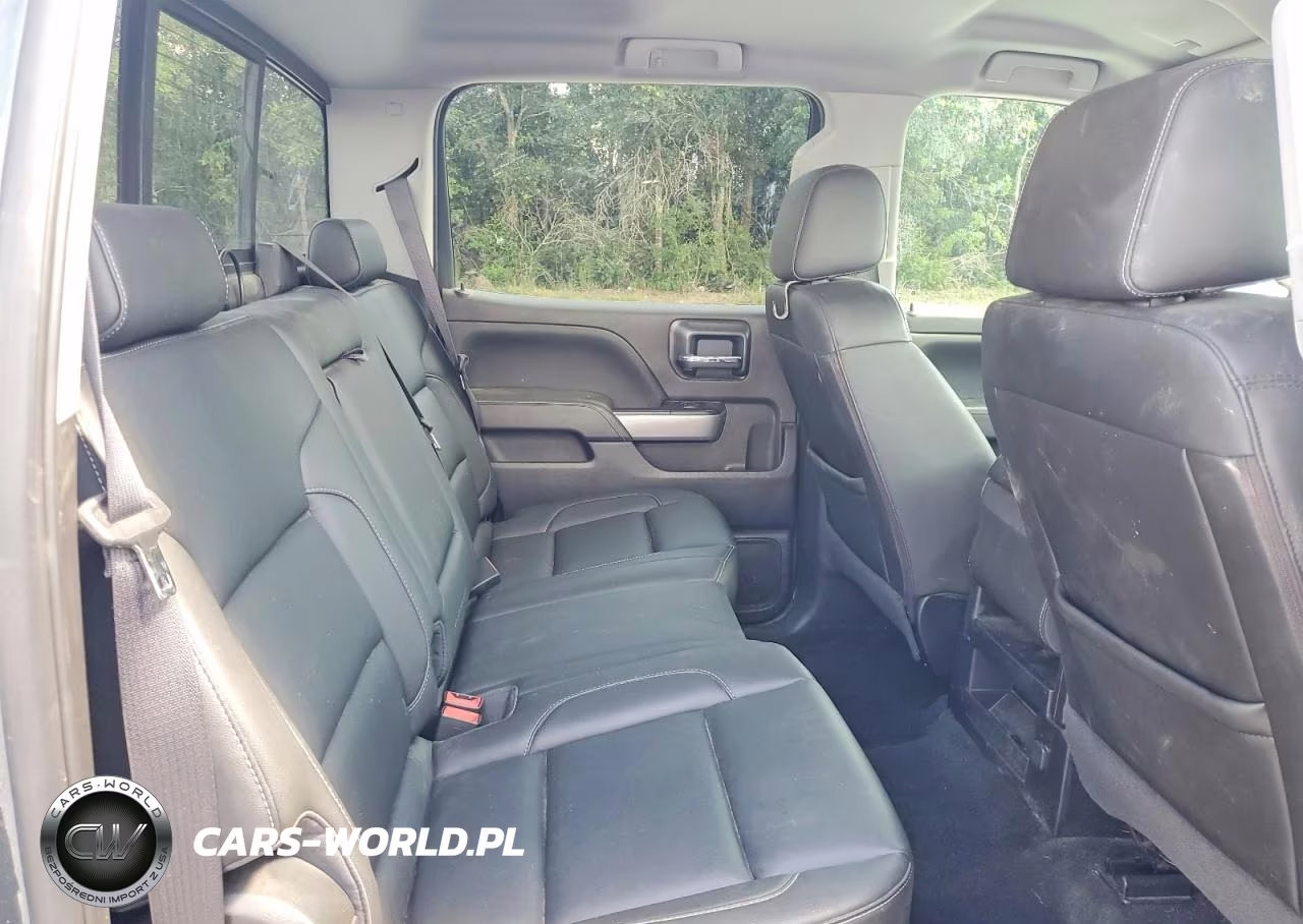 2018 Chevrolet Silverado K1500 Lt VIN:3GCUKREC1JG432063 - 10