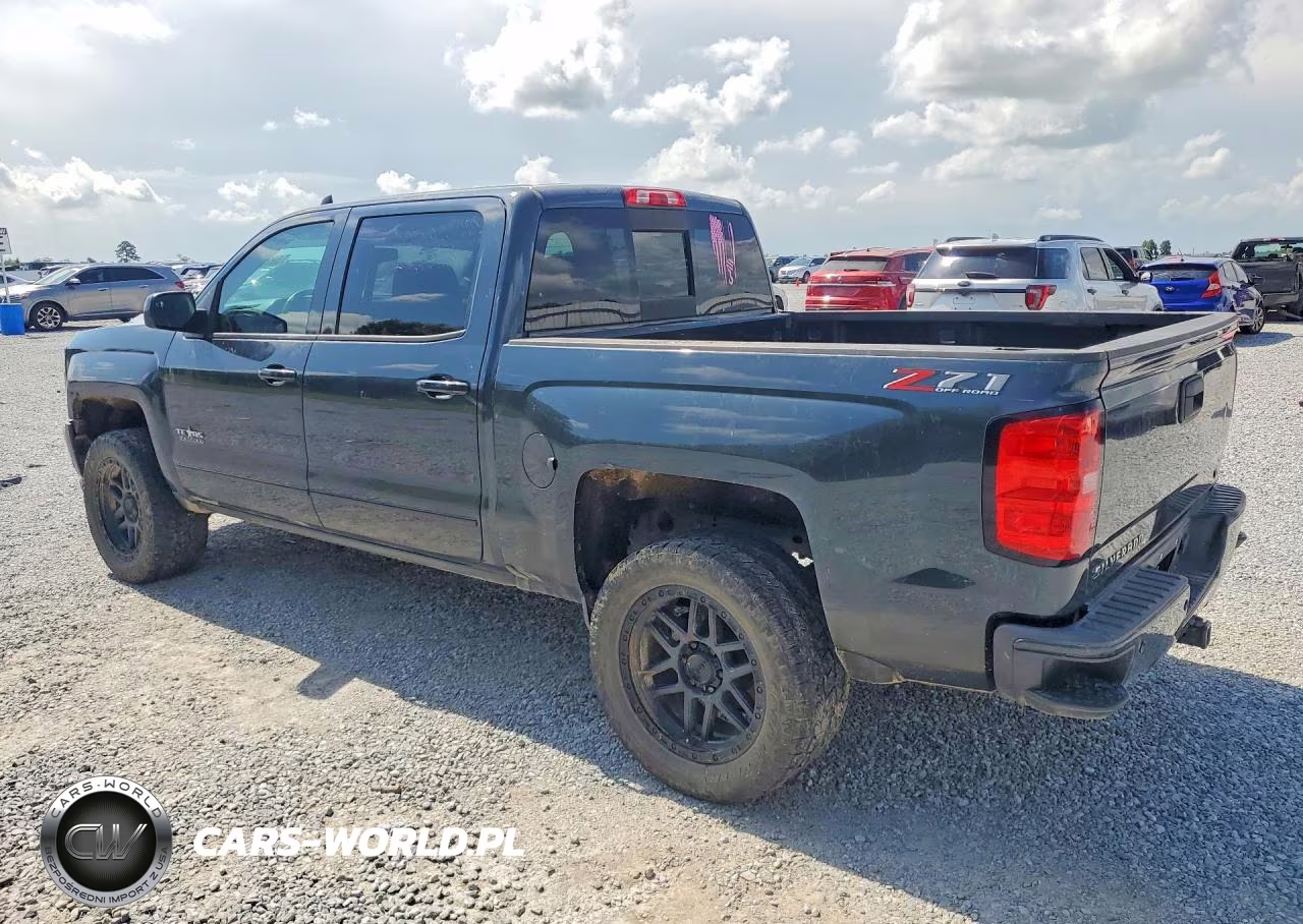 2018 Chevrolet Silverado K1500 Lt VIN:3GCUKREC1JG432063 - 2